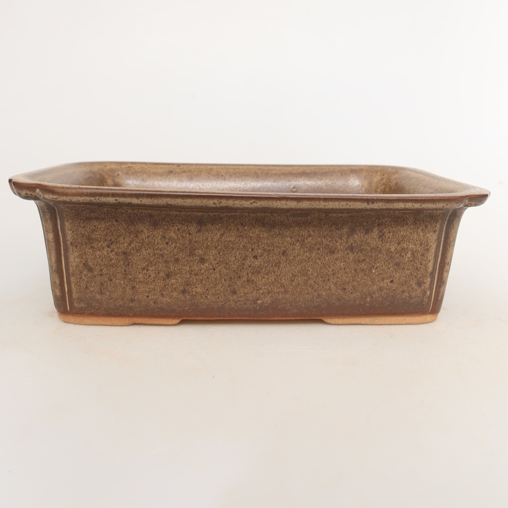 Keramische schaal  20 x 15,5 x 5,5 cm, kleur bruin