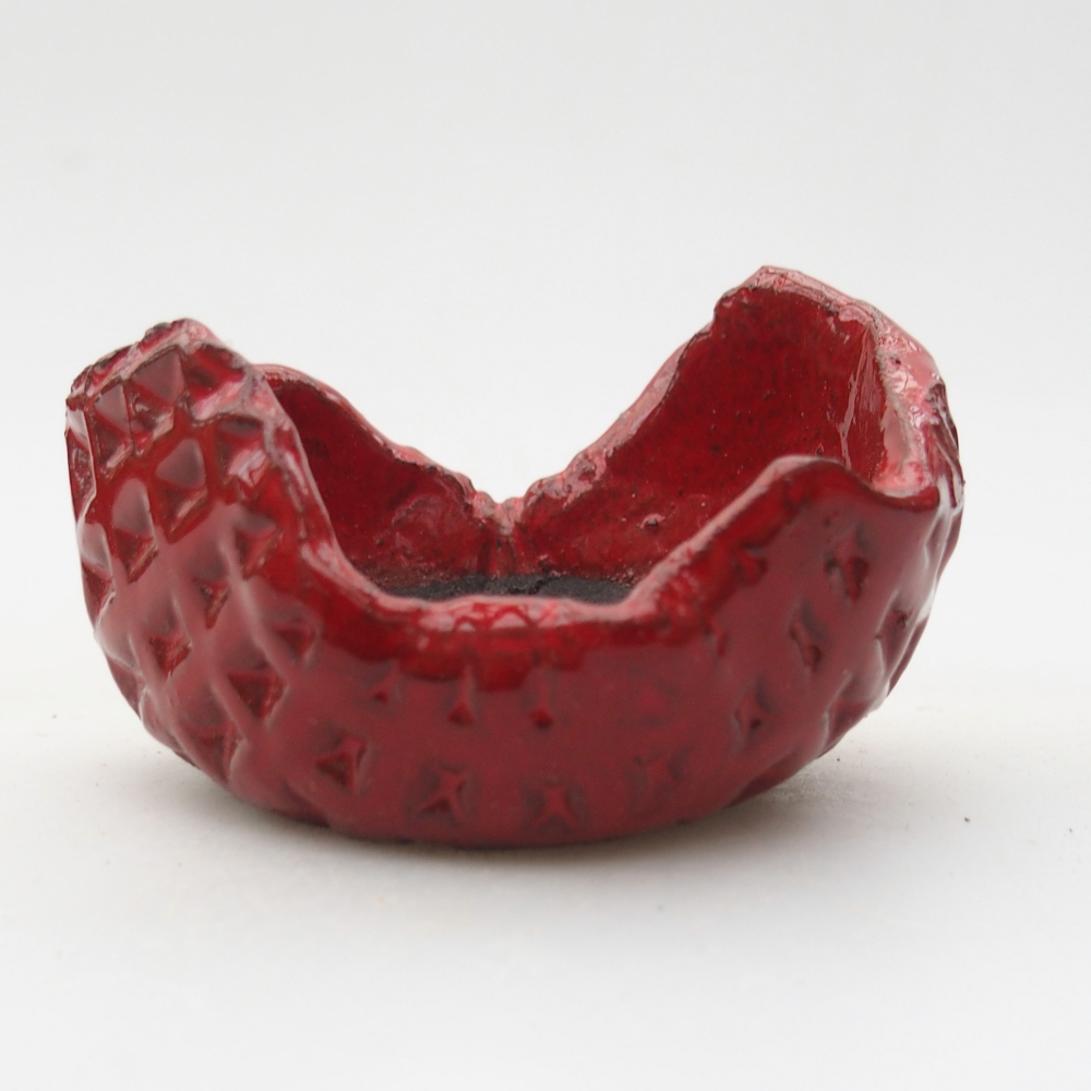 Keramisch Schelp 7,5 x 7 x 4,5 cm , kleur rood