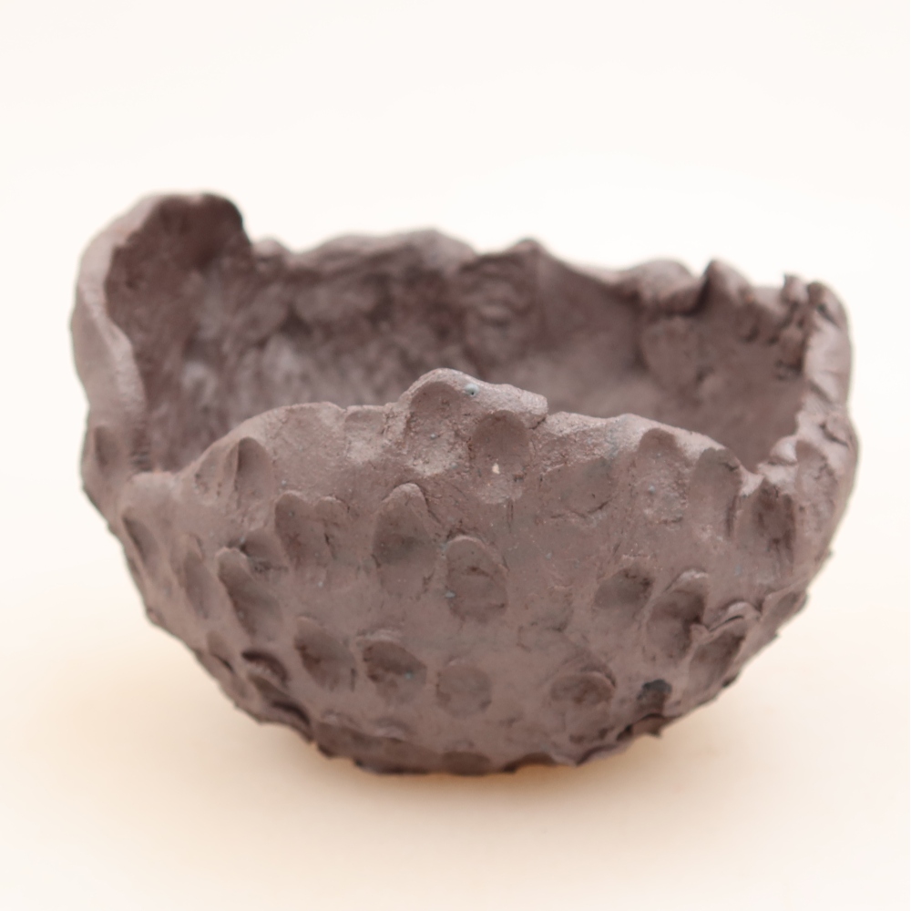 Keramische schaal  10 x 10 x 7 cm, metaalkleur