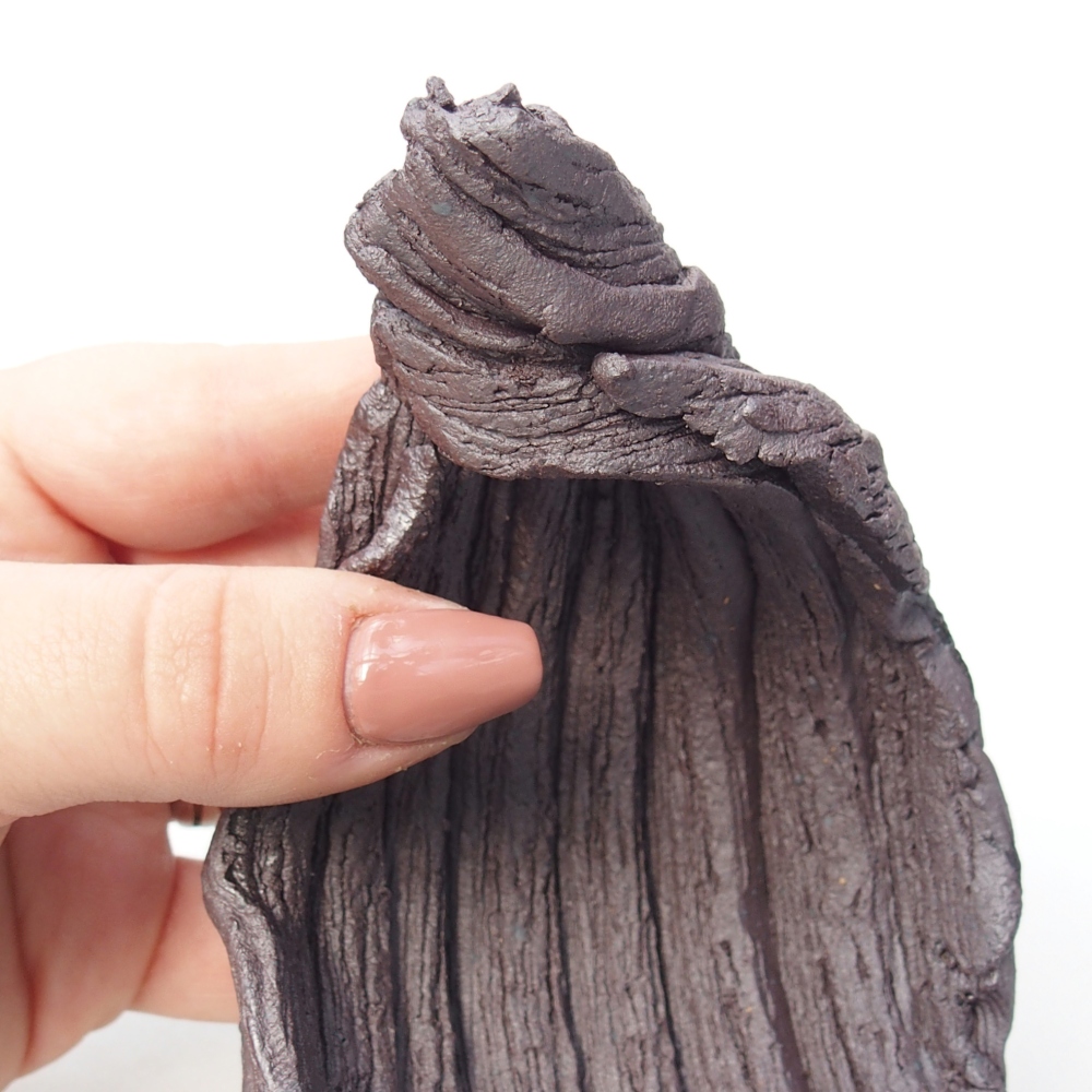 Keramische schaal 9,5 x 8 x 11,5 cm , metaalkleur