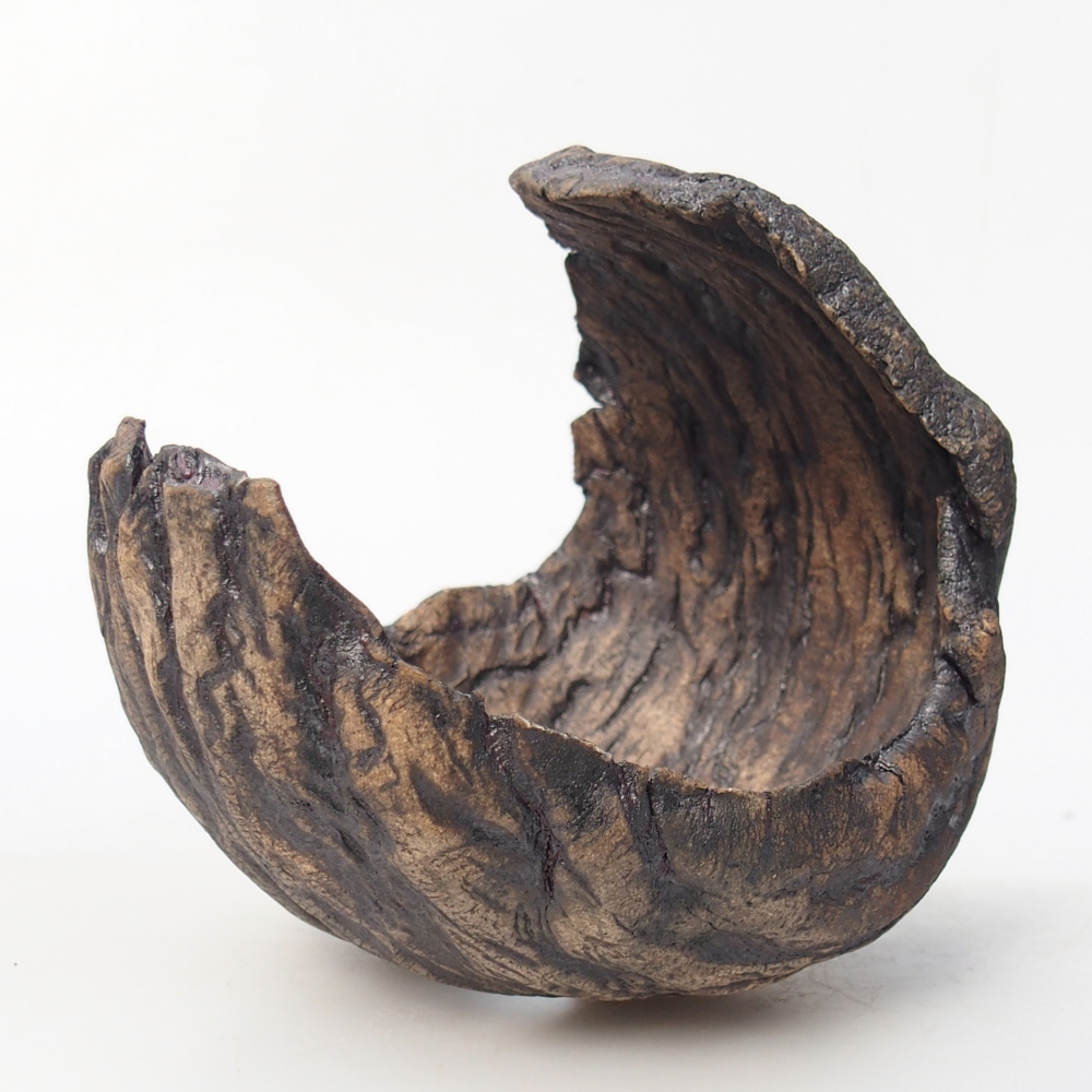 Keramisch Schelp 10 x 9 x 10 cm , kleur bruin