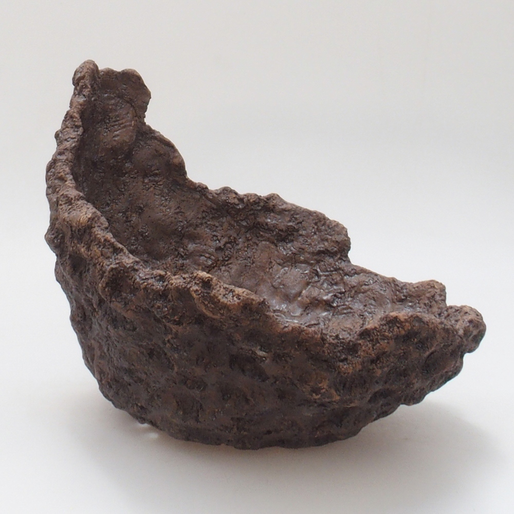 Keramisch Schelp 22 x 21 x 20 cm , kleur bruin