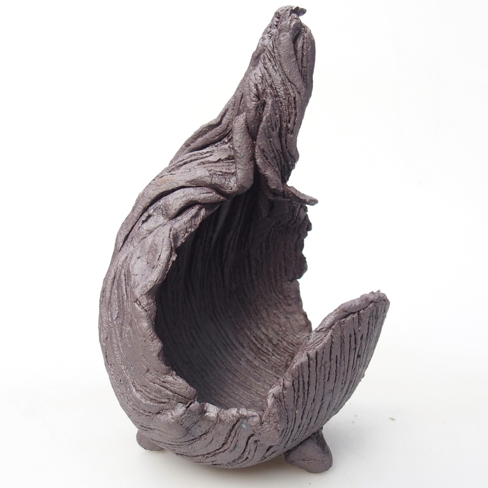 Keramische schaal 8 x 9 x 14,5 cm , metaalkleur