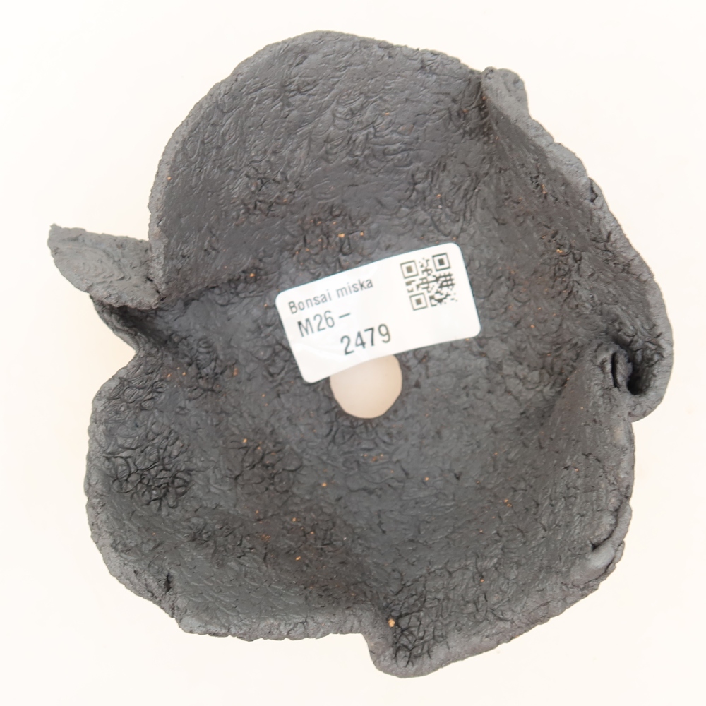 Keramische schaal  11,5 x 10,5 x 7 cm, metaalachtige kleur