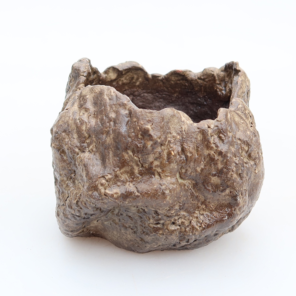 Keramische schaal  5,5 x 5,5 x 6 cm , kleur bruin