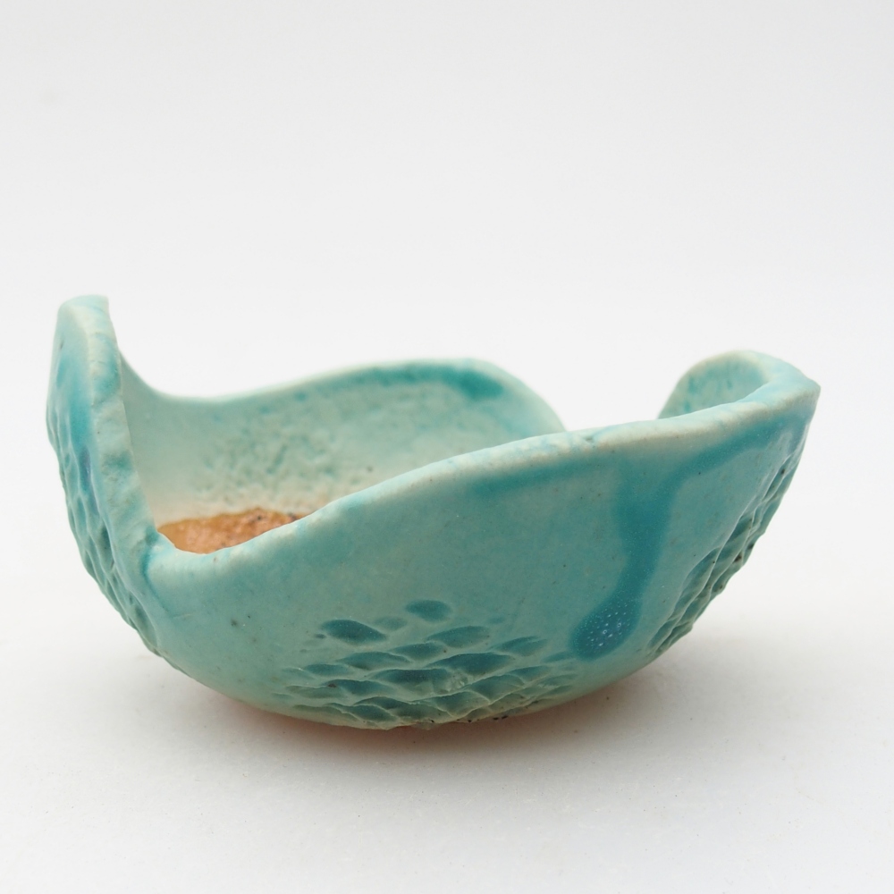 Schelp van keramiek 8,5 x 8 x 4,5 cm , kleur blauw