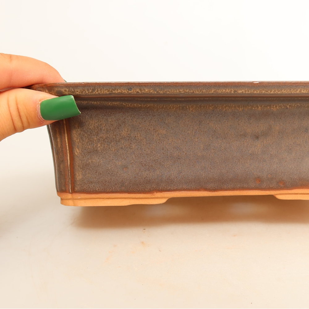 Keramische schaal  20 x 15,5 x 5,5 cm, kleur bruin
