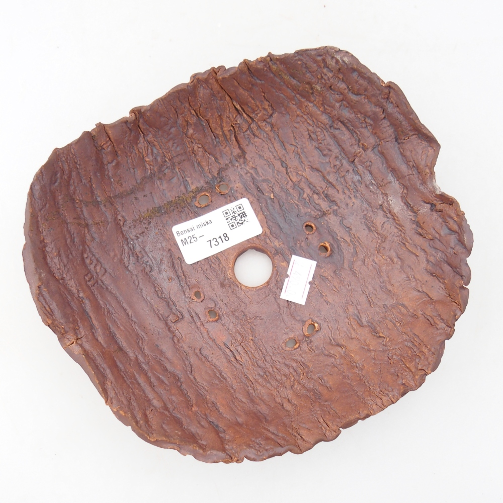 Keramische schaal 19 x 17 x 5 cm , kleur bruin