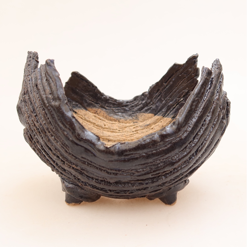 Keramische schaal  10 x 9 x 7,5 cm, kleur zwartblauw