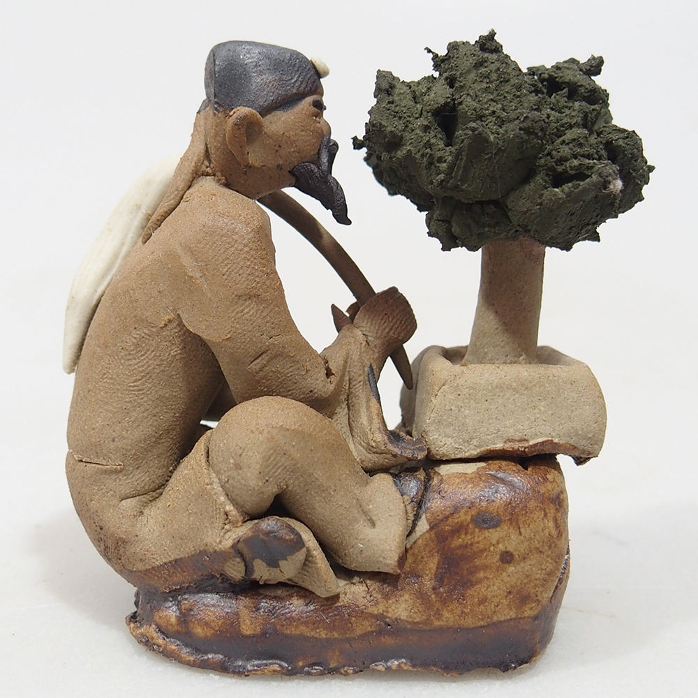 Keramisch beeldje - Bonsaiista