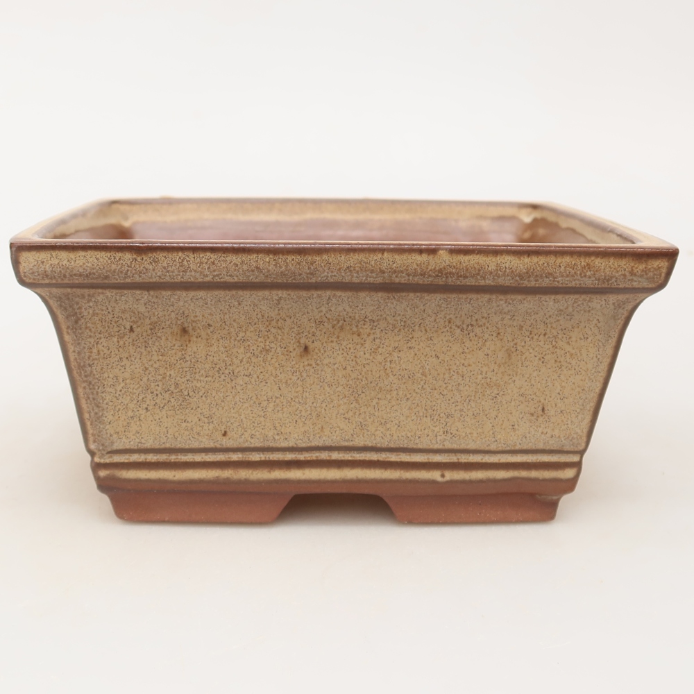 Keramische schaal  14,5 x 12,5 x 7 cm, kleur: beige
