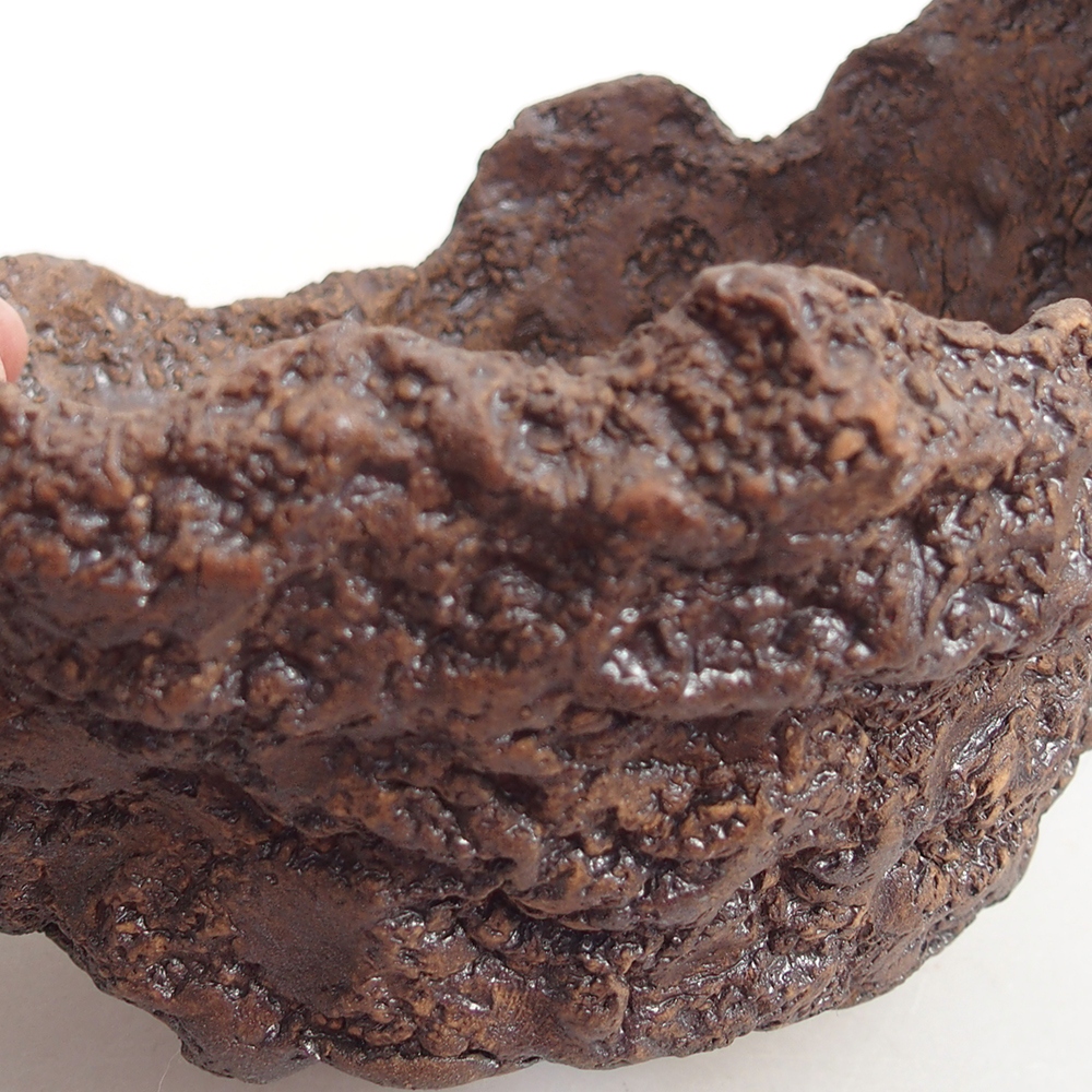 Keramische schaal 14 x 12 x 13 cm , kleur bruin