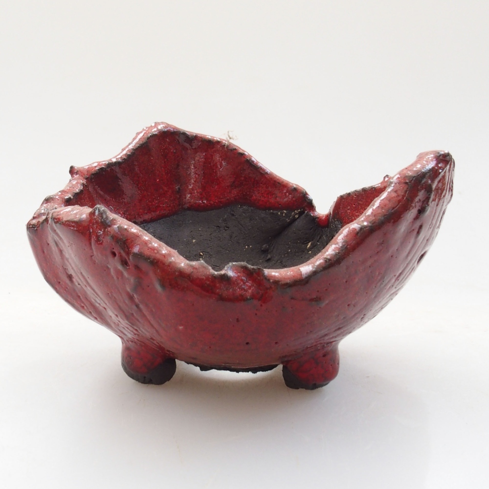 Keramische schaal 8 x 7,5 x 5 cm , kleur rood