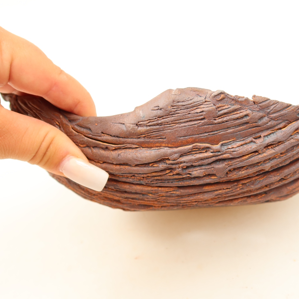 Keramische schaal  22,5 x 16 x 8 cm, kleur bruin