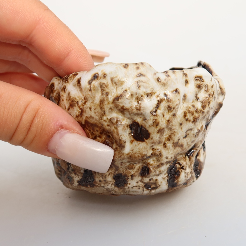 Keramische schaal  7,5 x 7,5 x 5 cm, kleur witbruin