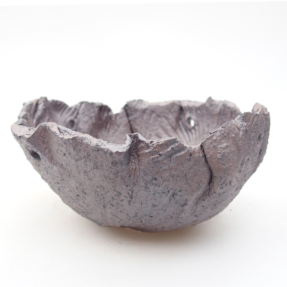 Keramische schaal 13,5 x 13 x 7 cm , metaalkleur