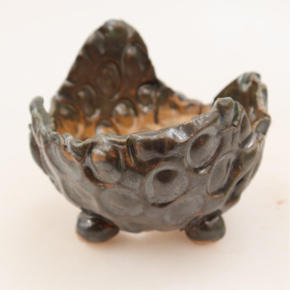 Keramische schaal  8,5 x 7,5 x 7 cm, kleur bruingroen