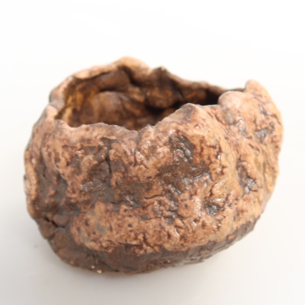 Keramische schaal  7 x 6 x 5 cm, kleur bruin