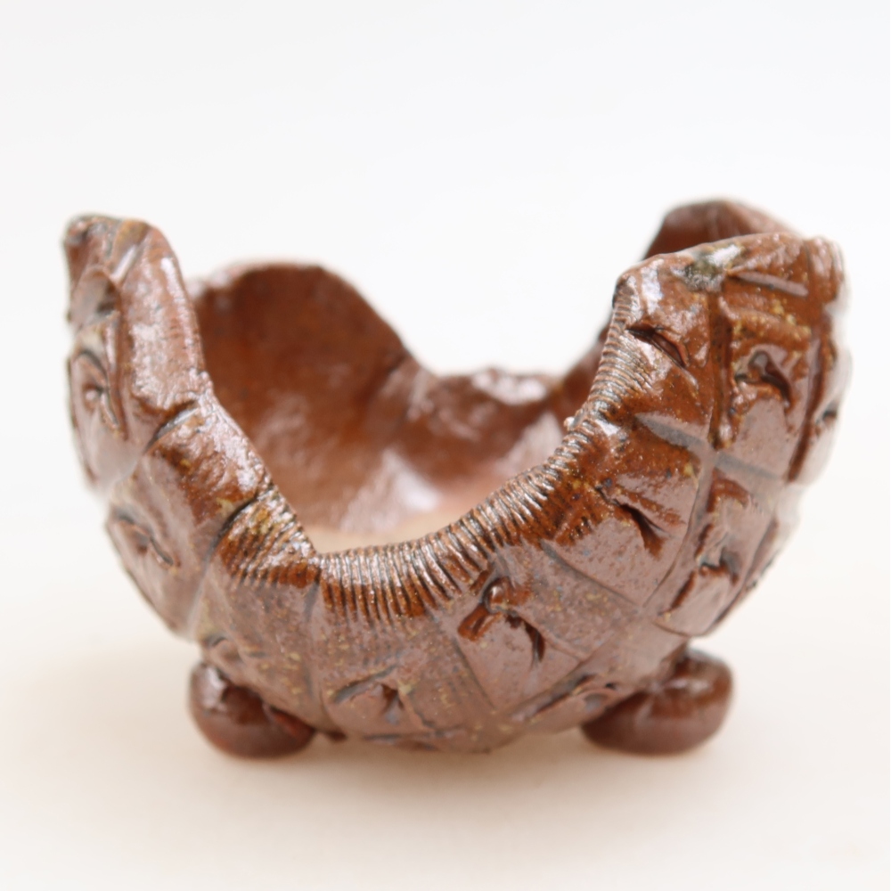 Keramisch Schelp 9 x 8 x 6 cm , kleur bruin