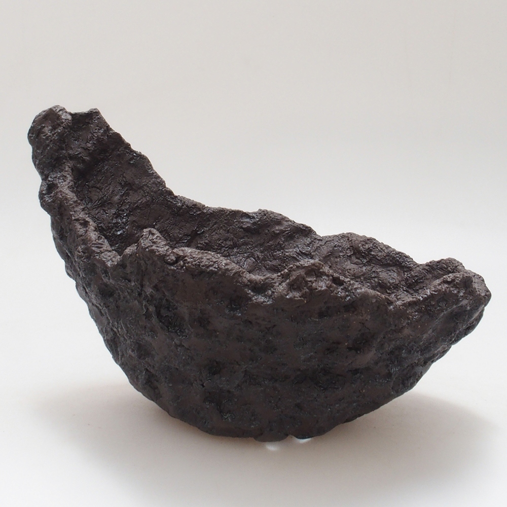 Keramische schaal 18 x 14 x 14 cm , kleur bruin