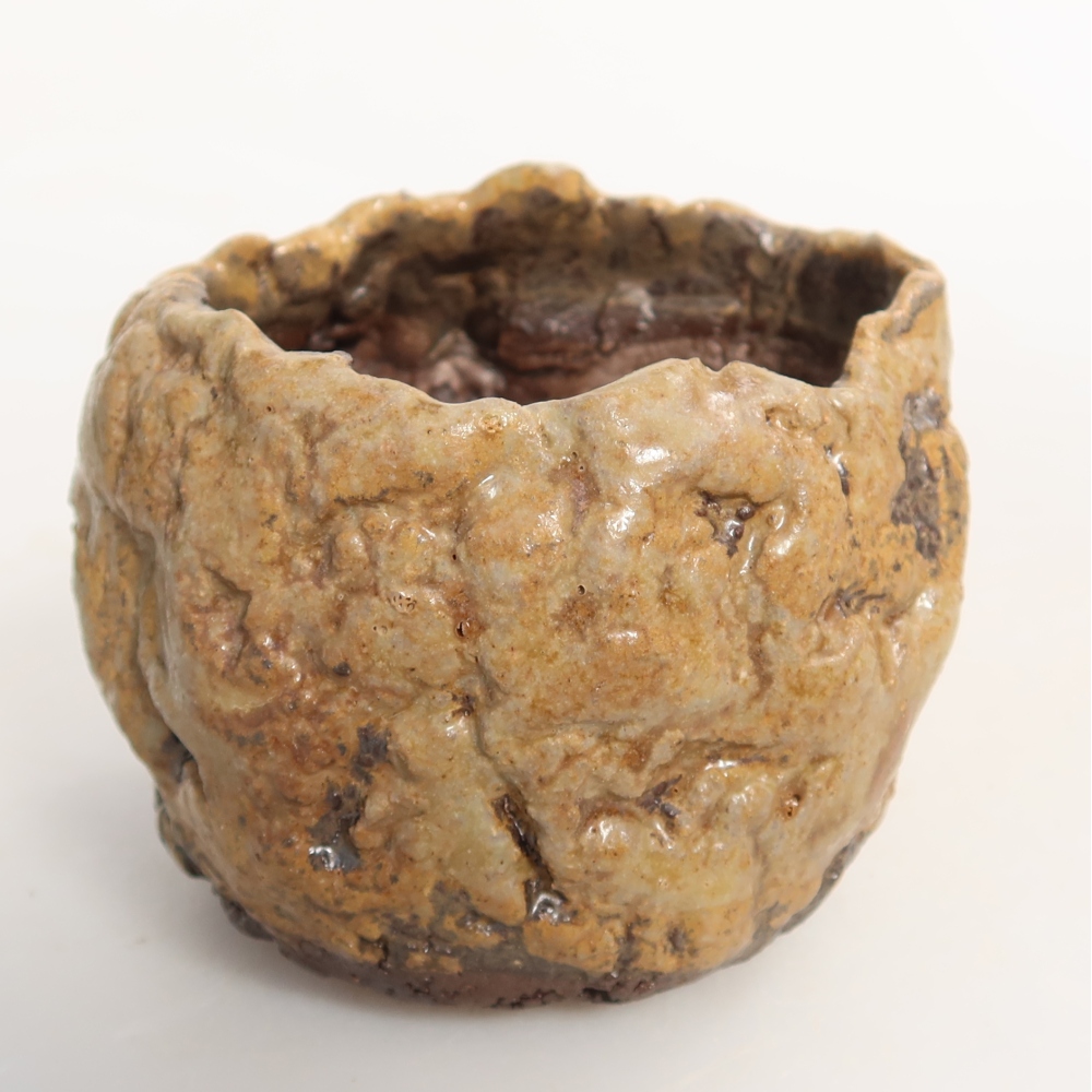Keramische schaal  7 x 6,5 x 6,5 cm, kleur bruin