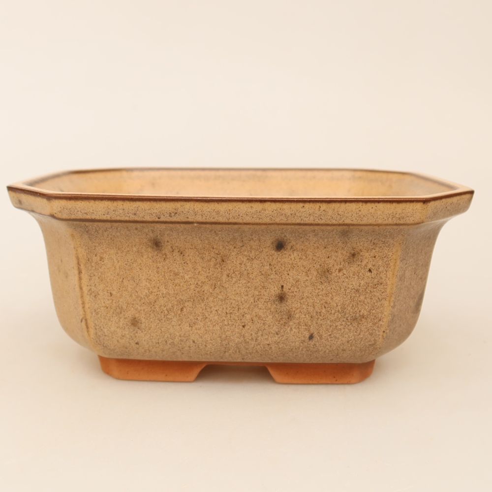 Keramische schaal  15 x 12 x 7 cm, kleur bruin