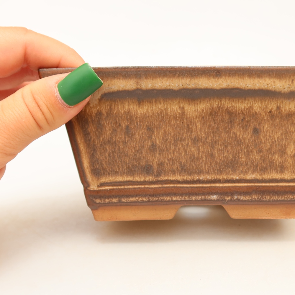 Keramische schaal  14,5 x 12,5 x 7 cm, kleur bruin