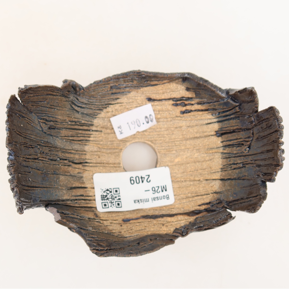 Keramische schaal  11 x 8,5 x 6,5 cm, kleur zwartgroen