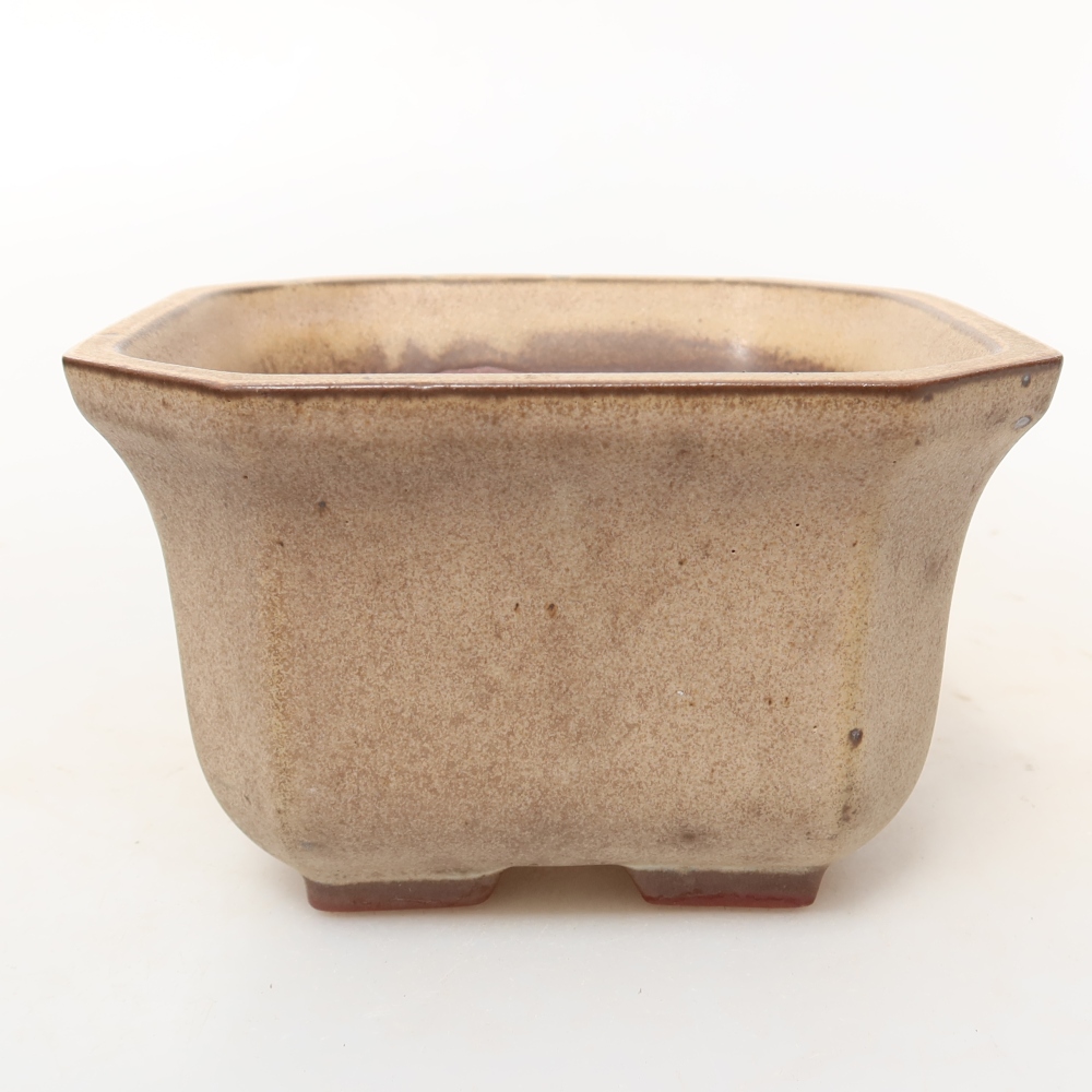 Keramische schaal  11,5 x 11,5 x 7 cm, kleur: beige