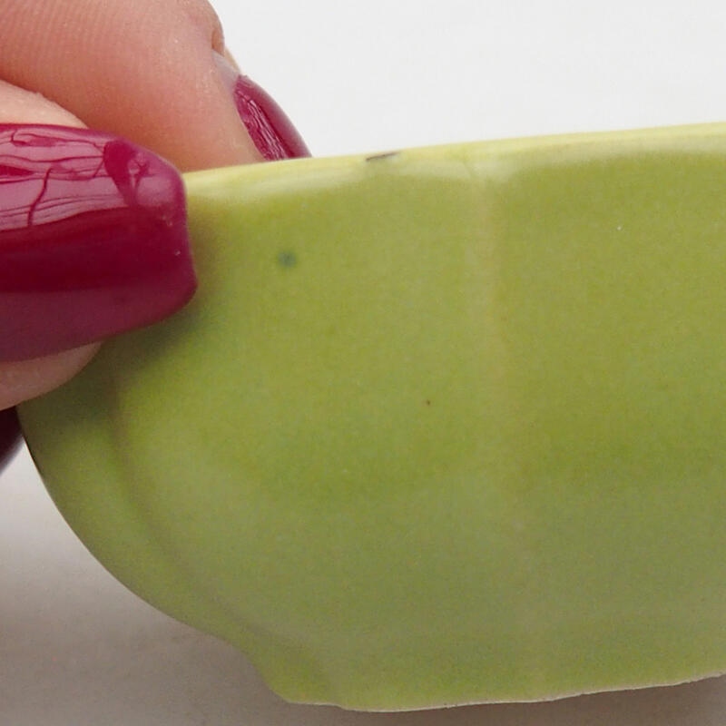 Bonsaischaaltje van keramiek 6 x 6 x 3 cm, groen