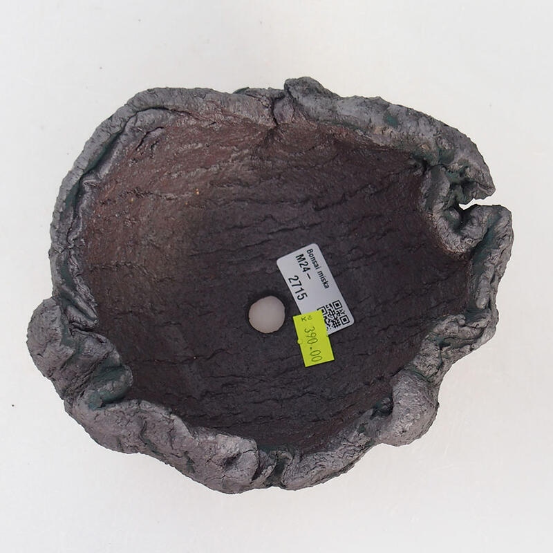 Keramische schaal 15 x 13 x 11 cm , metaalkleur