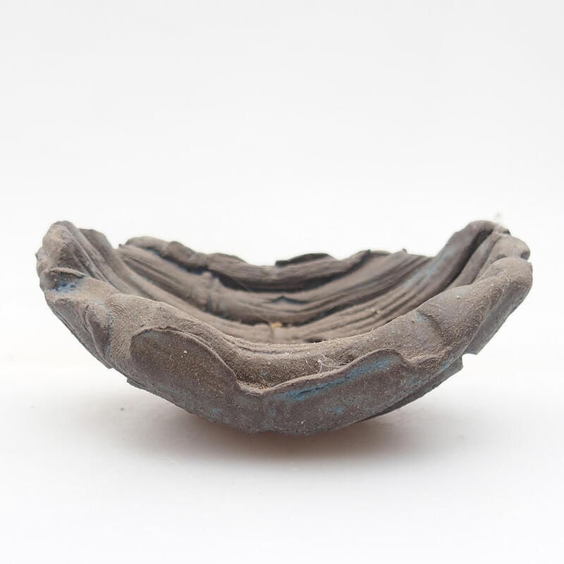 Schelp van keramiek 7,5 x 5,5 x 3 cm , kleur blauw