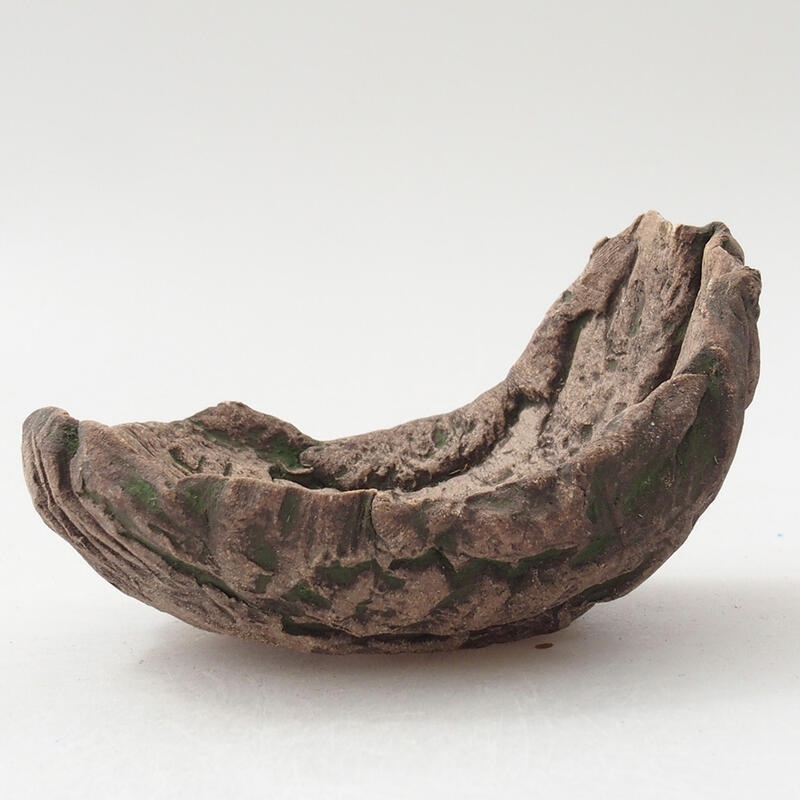 Schelp van keramiek 7,5 x 7 x 5 cm , kleur groen