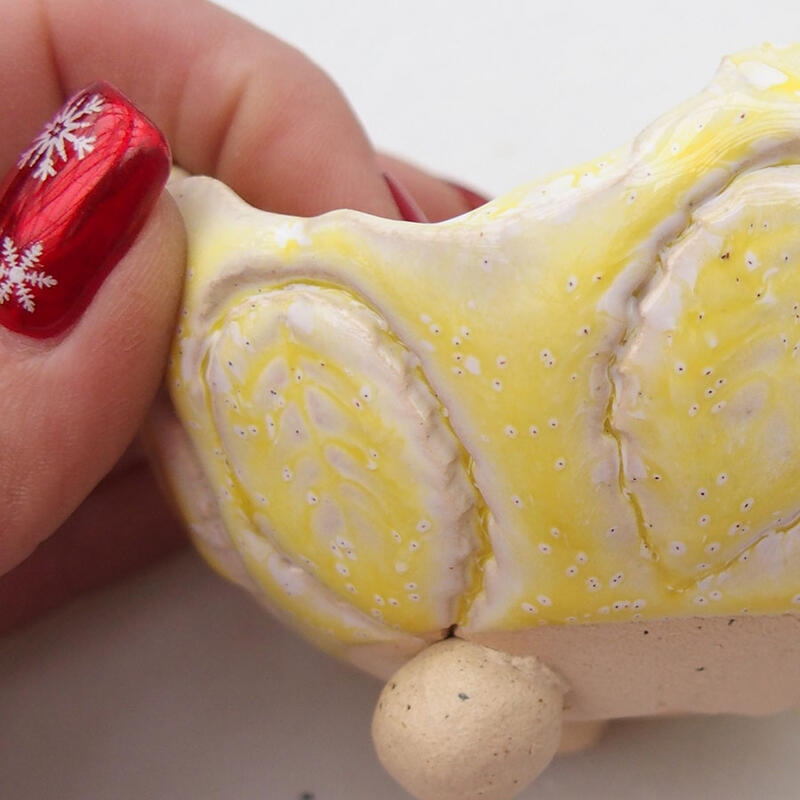 Keramisch Schelp 8,5 x 8,5 x 5,5 cm , kleur wit-geel