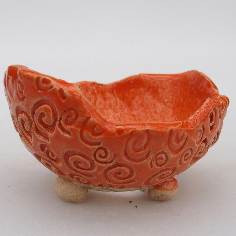 Schelp van keramiek 8,5 x 8 x 5 cm , kleur oranje