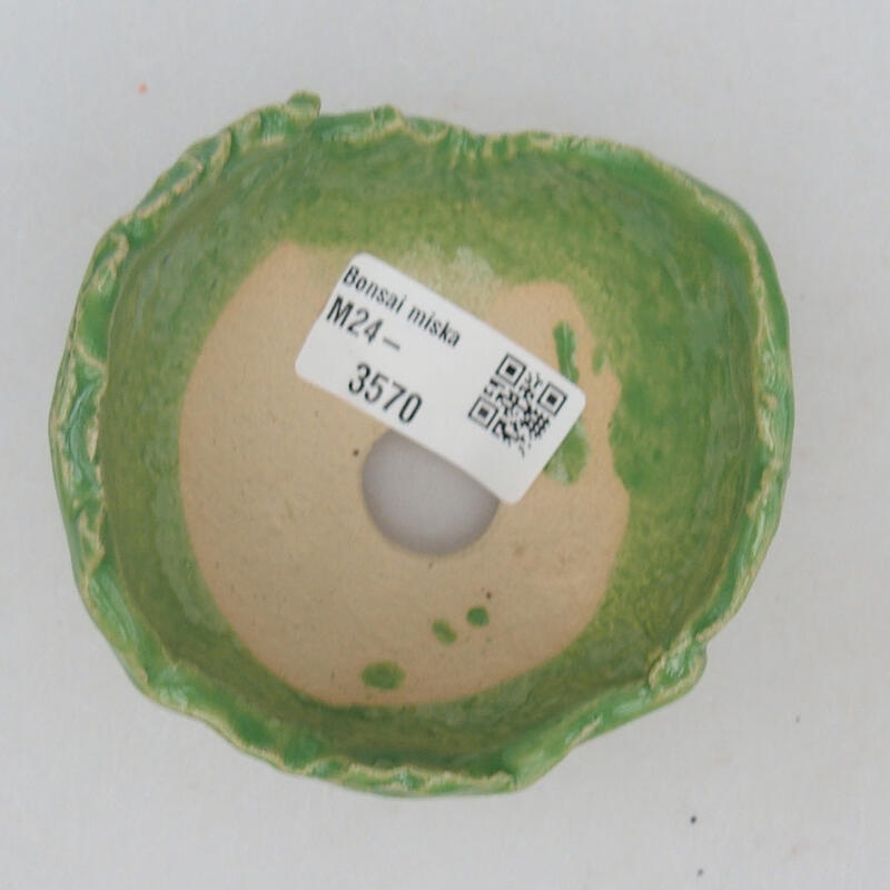 Keramische schaal 8 x 8,5 x 6 cm , kleur groen