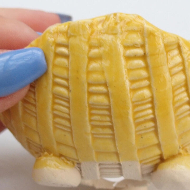 Keramische schaal 9 x 8,5 x 6 cm , geel