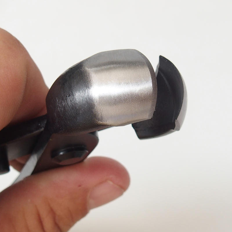 Platspitse tang 210 mm - carbon