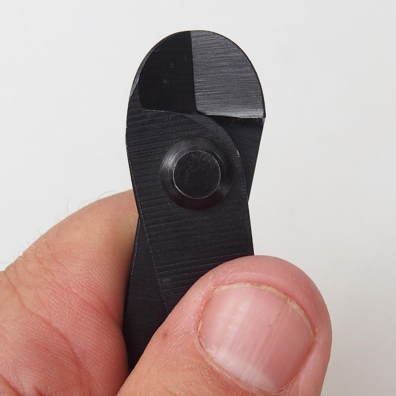 Draadtang 180 mm - carbon