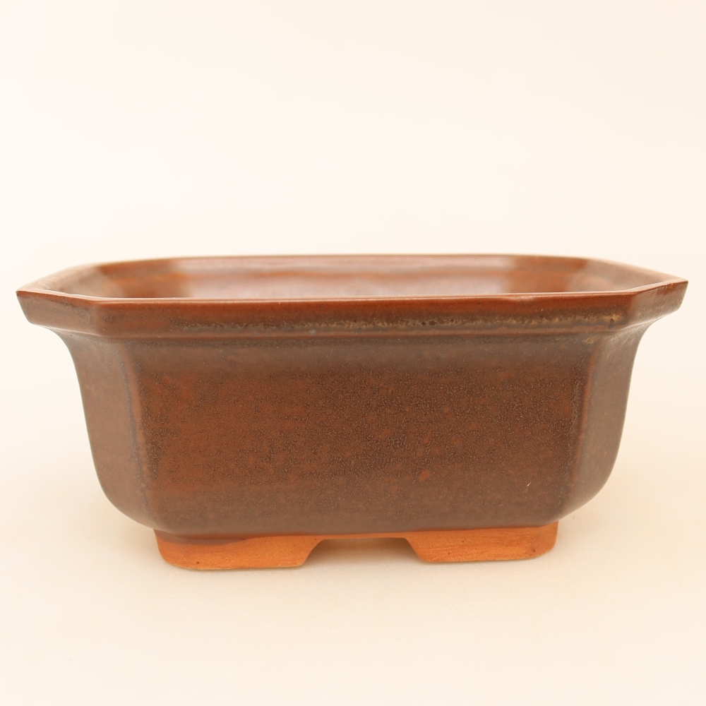 Keramische schaal  15 x 12 x 7 cm, kleur bruin