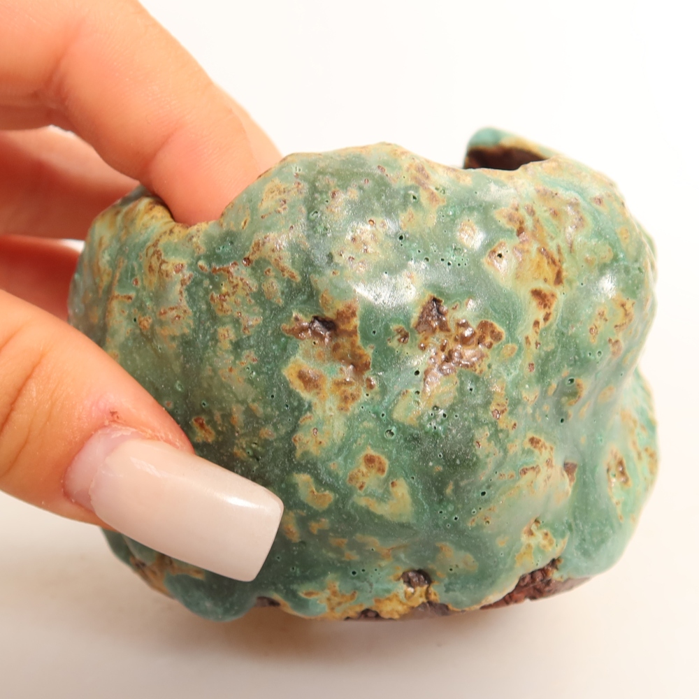 Keramische schaal  7 x 7 x 6 cm, kleur groen