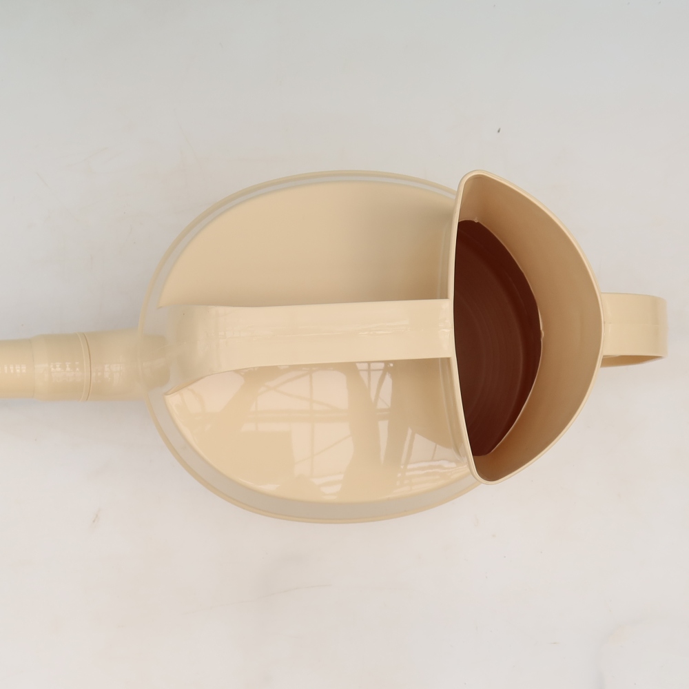 Kunststof gieter 4,5 liter Beige