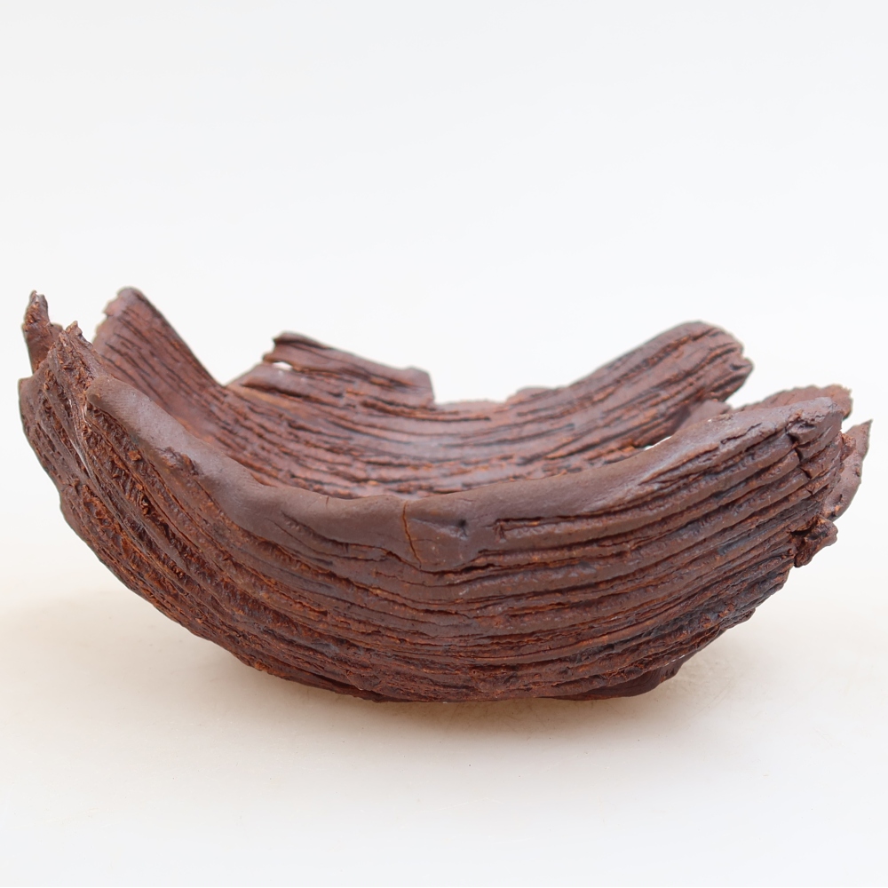 Keramische schaal  15 x 13 x 6,5 cm, kleur bruin