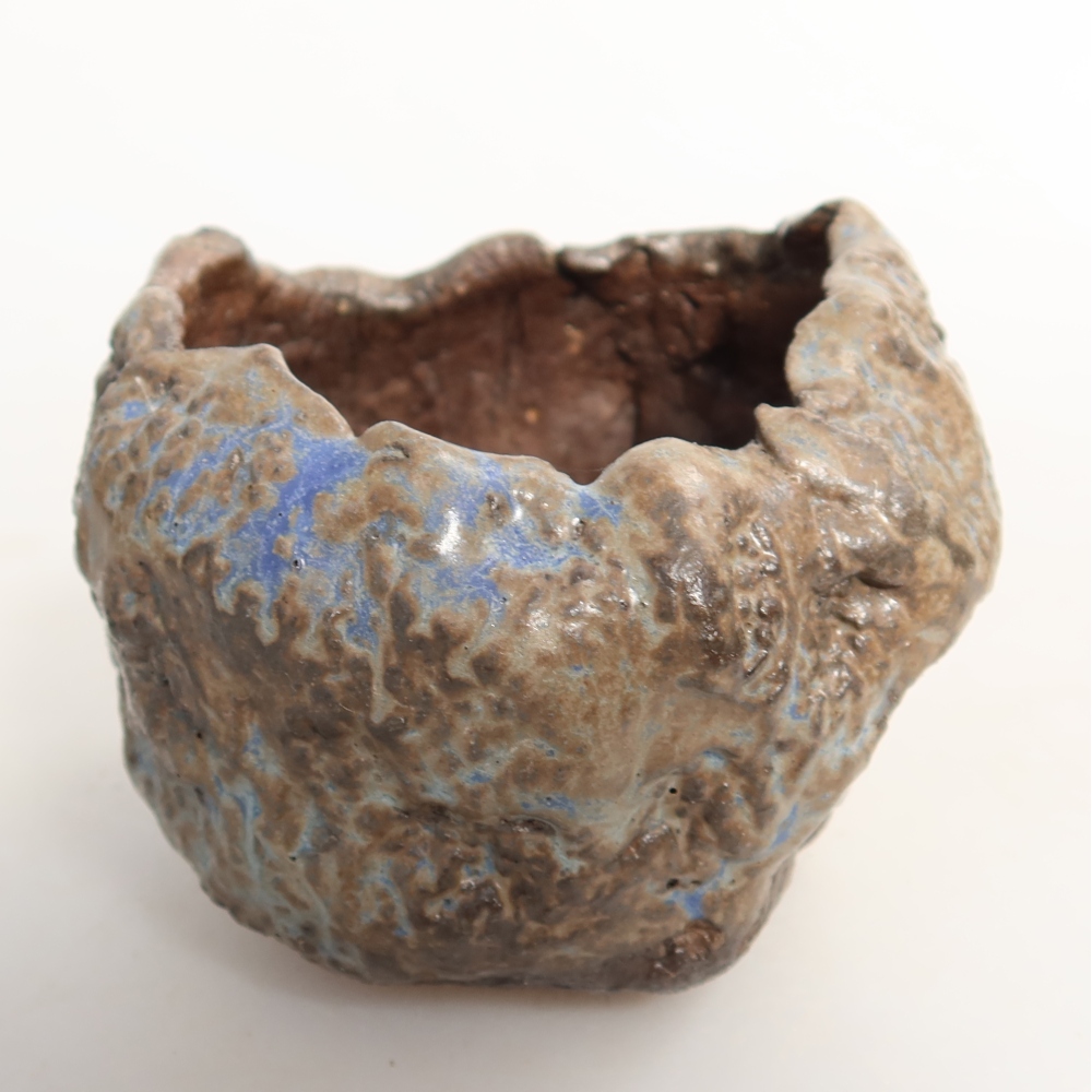 Keramische schaal  7 x 7 x 6 cm, kleur blauwbruin