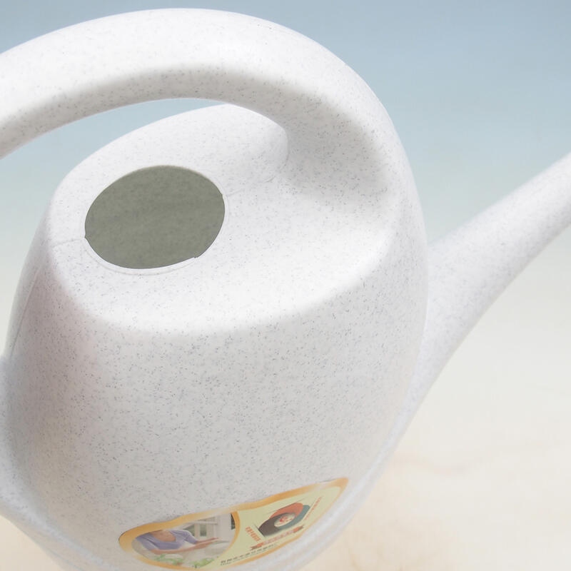 Kunststof gieter 3 liter wit