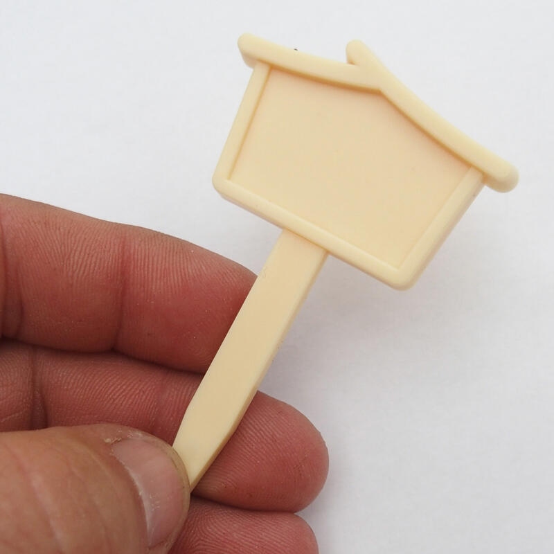 Beschrijving luifel 7 x 4 cm