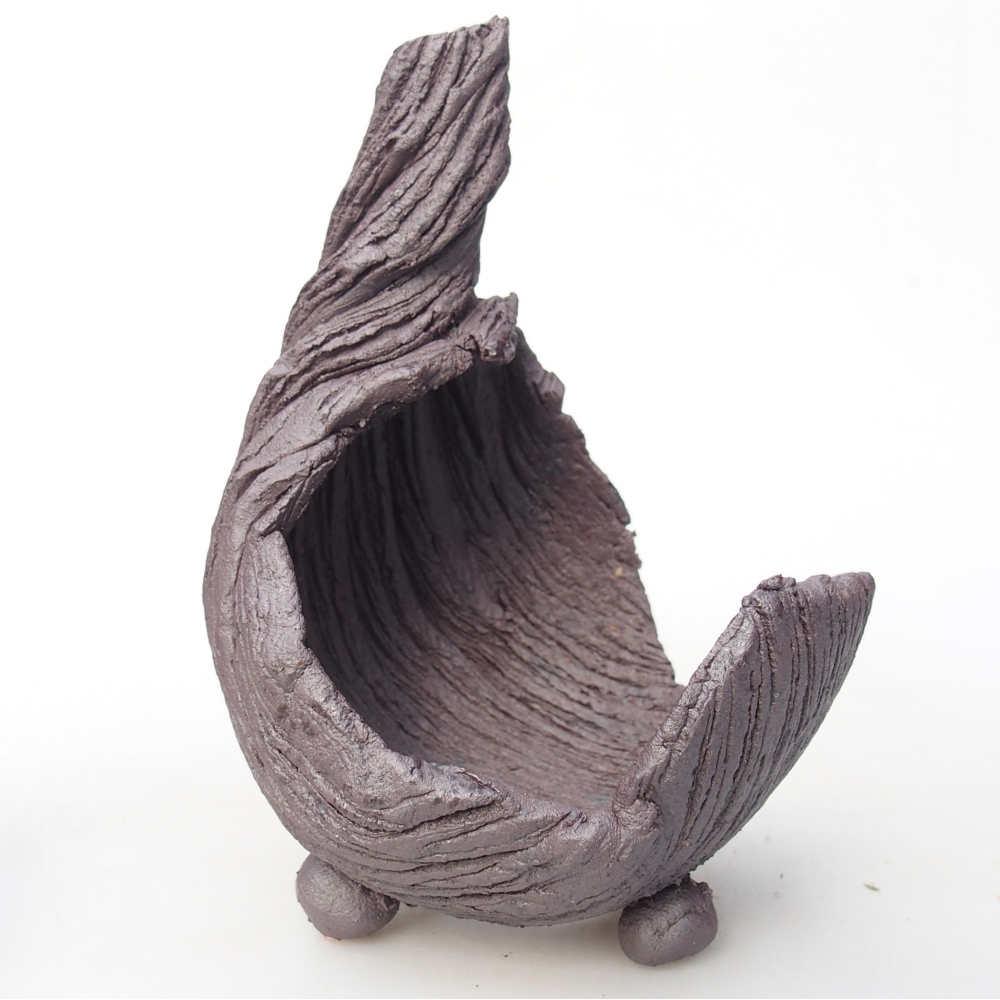 Keramische schaal 8 x 9 x 12,5 cm , metaalkleur