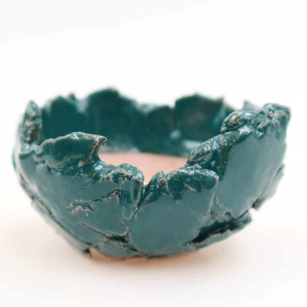 Keramische schaal 9 x 8 x 5 cm , kleur groen