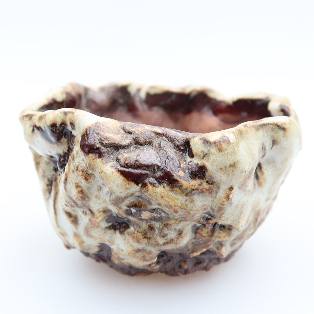 Keramische schaal  7 x 7 x 5 cm, bruin-witte kleur