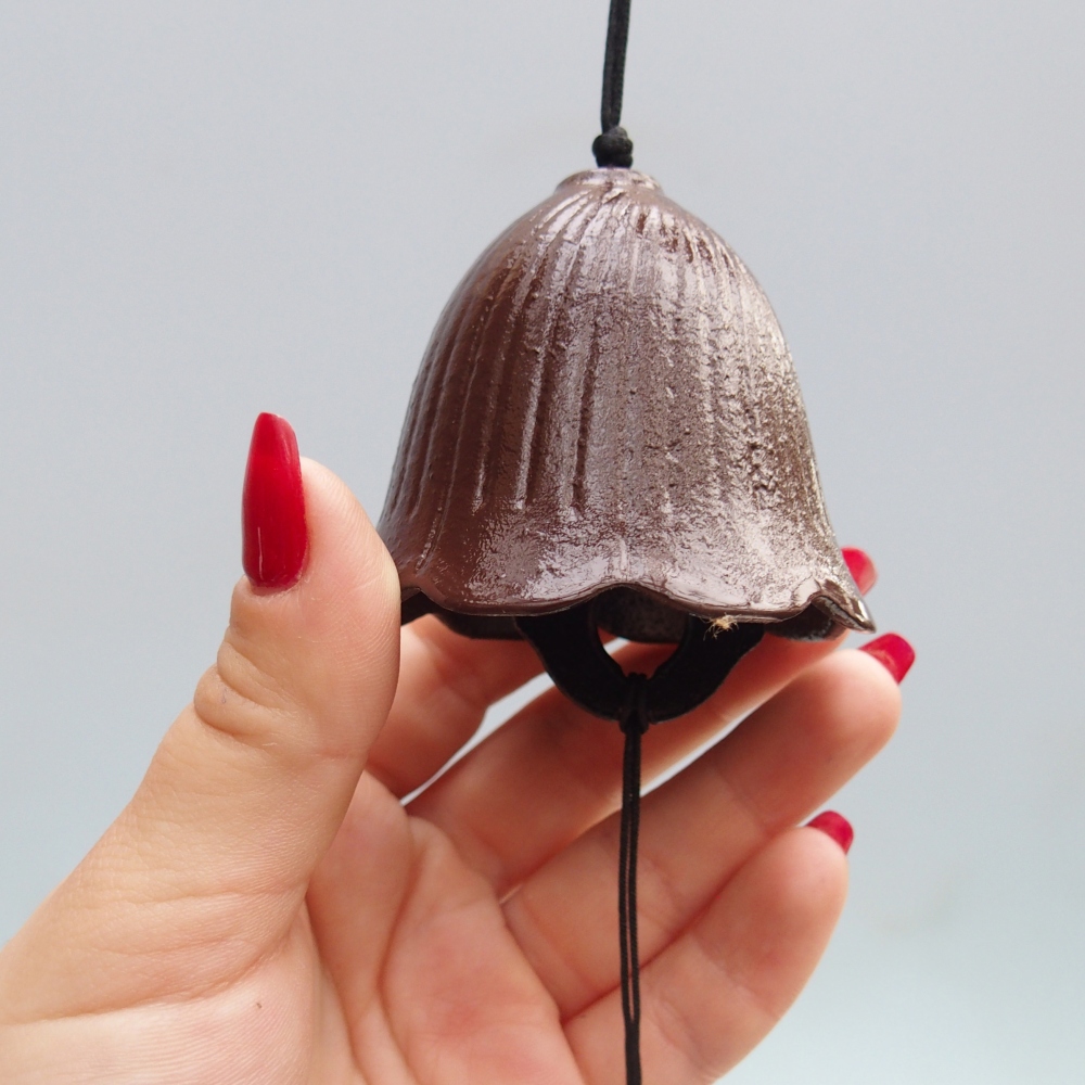 Metalen bel, kleur bruin